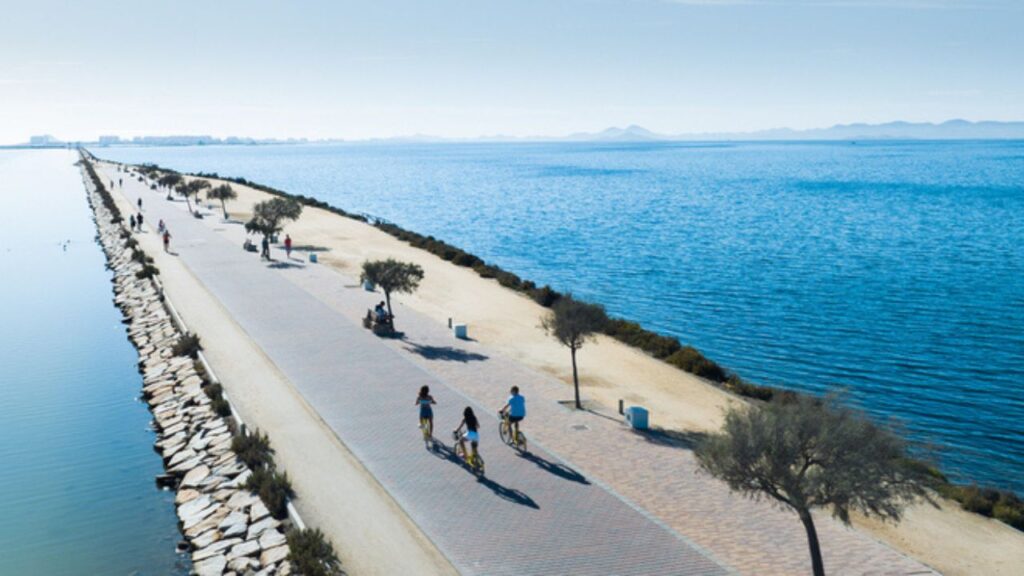 La Costa Cálida encara el verano con cifras récord de ocupación un destino auténtico y lleno de energía