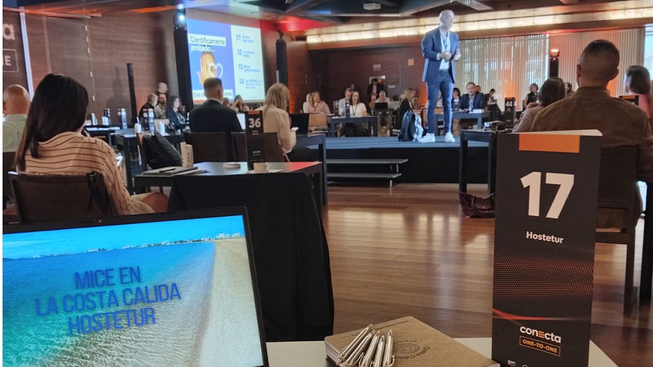 HOSTETUR participa en el encuentro exclusivo del sector MICE en la Región de Murcia