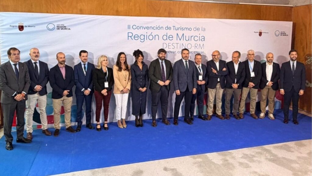 Hostetur asiste a la II convención de turismo de la Región de Murcia