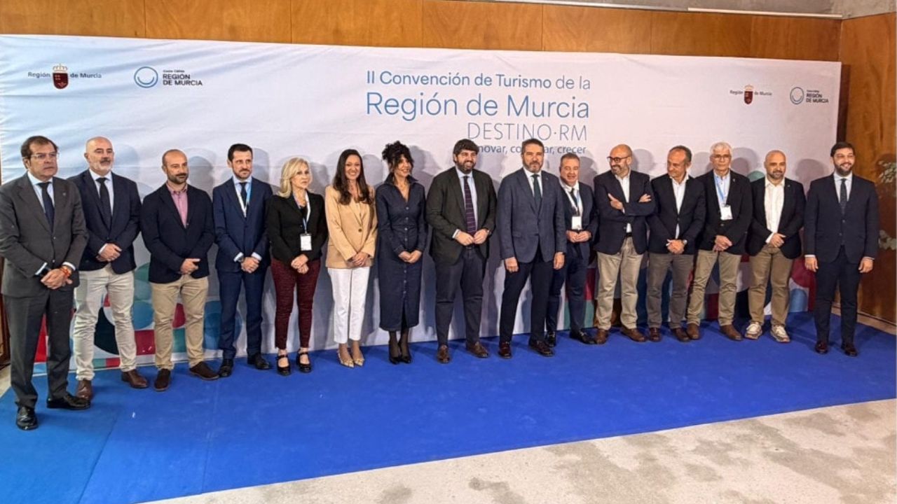 Hostetur asiste a la II convención de turismo de la Región de Murcia