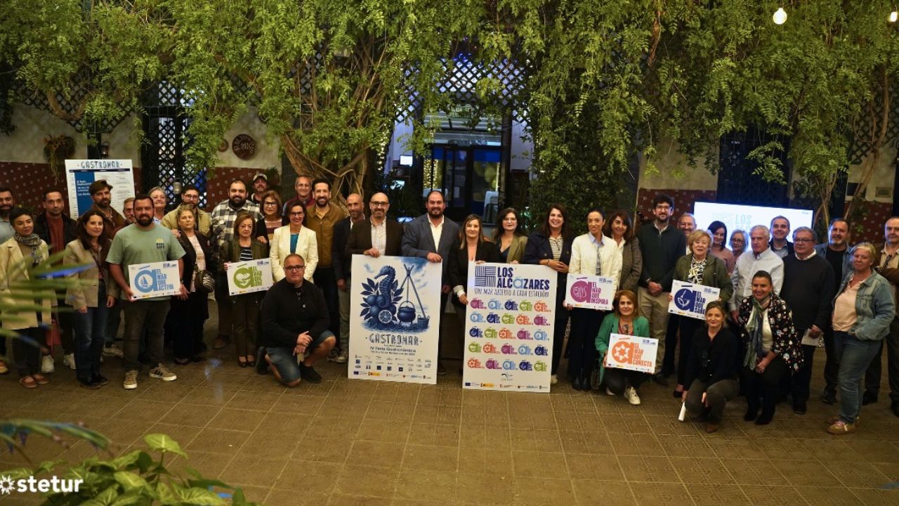 Hostetur asistió a la presentación del nuevo plan turístico “Un mar abierto a cada estación”