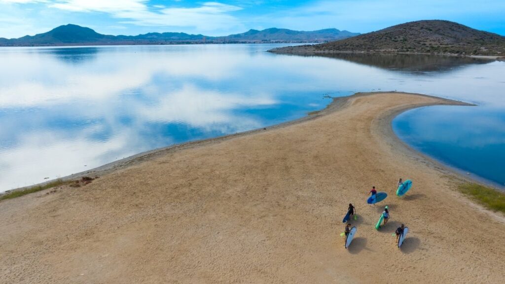 Hostetur impulsa la temporada de escapadas en la Costa Cálida tras un verano excepcional