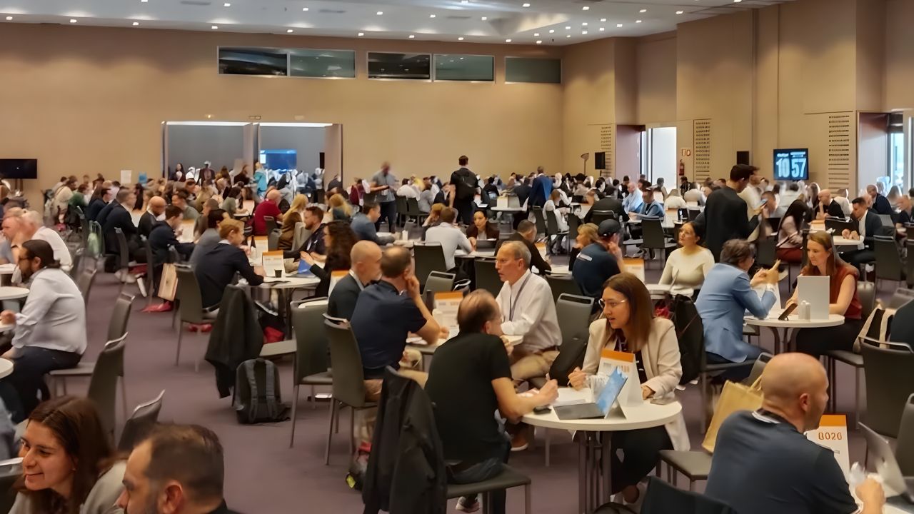 Hostetur está en Sevilla promocionando la Costa Cálida como un destino de referencia para el turismo deportivo