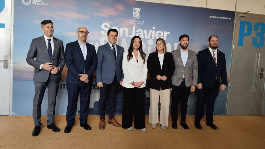 Hostetur ha reunido en San Javier a administraciones locales y empresarios turísticos