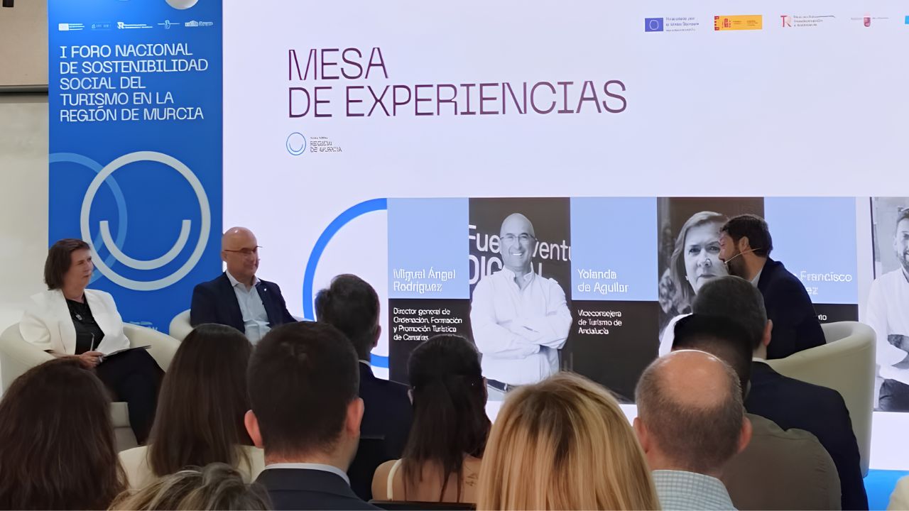 Hostetur en I Foro Nacional de Sostenibilidad Social del Turismo